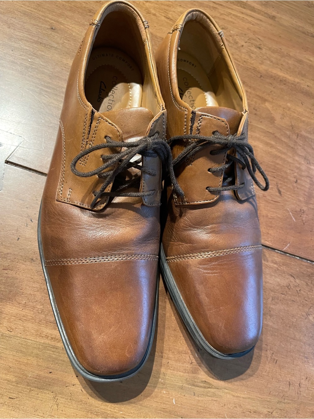 Clarks Men's Brown Leather Lace-Up Dress Shoes size 9.5